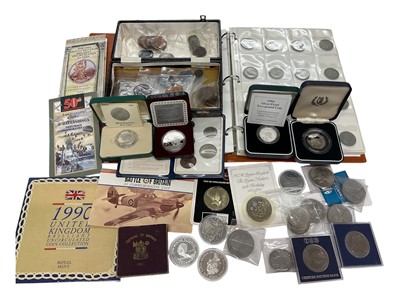 Lot 502 - World - Mixed coinage to include an album with coins, Royal Mint silverproof £2 commemorating The Tercentenary of The Bank of England 1994