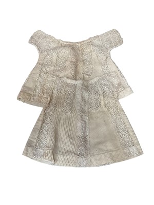Lot 2596 - Small selection of vintage babies clothing including lace dresses, also a chemise with crochet top, lace chemise and a quantity of worked table linens.