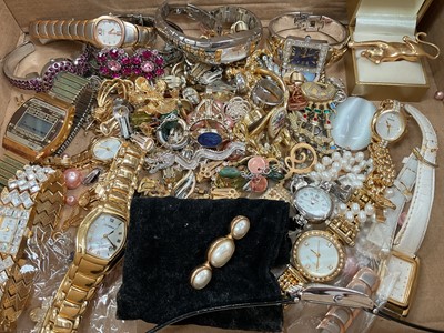 Lot 228 - 1980s Christian Dior gilt metal and simulated pearl brooch, 4.3cm, together with other gilt metal costume jewellery, clip on earrings, ladies' wristwatches etc