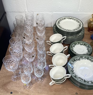 Lot 5077 - Wedgwood Kent pattern dinner service, produced exclusively for Williams - Somoma, together with assorted crystal glassware.