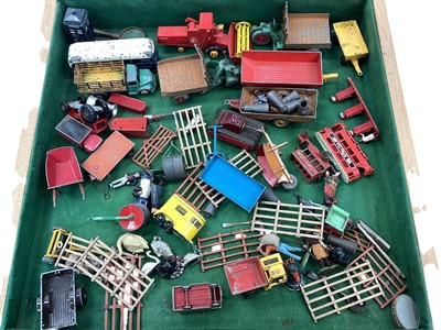 Lot 1942 - Vintage Dinky & Matchbox loose diecast fam vehicles and accessories, in display case with metal bicycles & tandems, with basket (2)