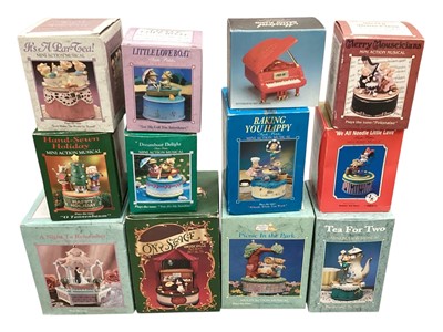 Lot 2288 - Collection of novelty music boxes