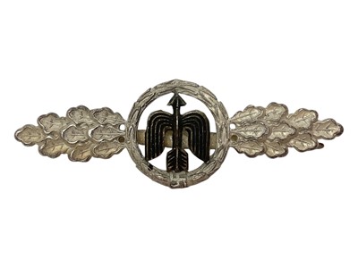 Lot 844 - Nazi German Pilots badge.