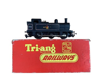 Lot 1972 - Triang OO Gauge 0-4-0 Dock Authority diesel shunter ~ R253 & 0-6-0 BR black Class 3F tank engine ~R52, both boxed, plus rolling stock and accessories (1 box)