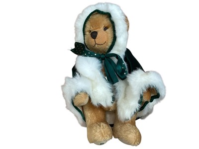 Lot 1980 - Group of Hermann bears including sledging bear and other novelty bears.