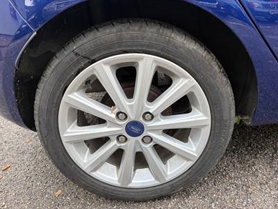 Lot 75 - 2016 Ford Fiesta 1.0 EcoBoost Titanium 5 door, manual, finished in blue, reg. no. EN65 YKX.