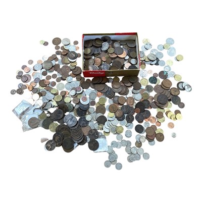 Lot 5072 - Collection of various coins including Queen Victoria and later