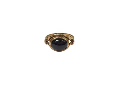 Lot 916 - Late Victorian yellow metal cabochon garnet ring, with engraving on the inside dated 1/2/1900. Ring size V