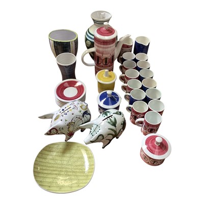 Lot 5032 - Group of Rye pottery including two ceramic piggy banks