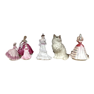 Lot 714 - Group of Royal Doulton ladies and other figures and ceramics