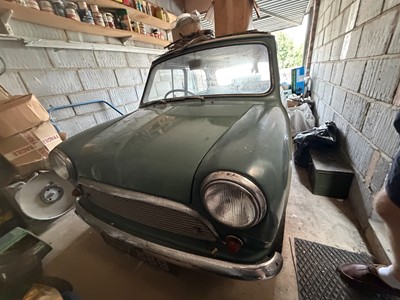 Lot 51 - 1963 Austin Mini Cooper, 997cc, finished in green, reg. no. UGV 889, chassis no. C-A237 345095