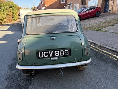 Lot 51 - 1963 Austin Mini Cooper, 997cc, finished in green, reg. no. UGV 889, chassis no. C-A237 345095
