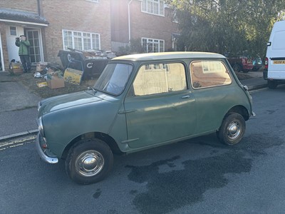 Lot 51 - 1963 Austin Mini Cooper, 997cc, finished in green, reg. no. UGV 889, chassis no. C-A237 345095