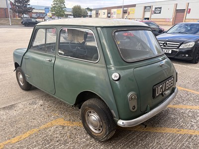 Lot 51 - 1963 Austin Mini Cooper, 997cc, finished in green, reg. no. UGV 889, chassis no. C-A237 345095