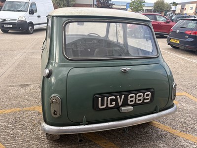 Lot 51 - 1963 Austin Mini Cooper, 997cc, finished in green, reg. no. UGV 889, chassis no. C-A237 345095