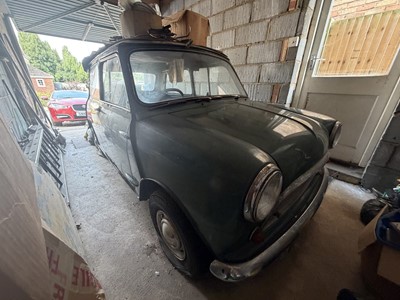 Lot 51 - 1963 Austin Mini Cooper, 997cc, finished in green, reg. no. UGV 889, chassis no. C-A237 345095