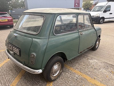 Lot 51 - 1963 Austin Mini Cooper, 997cc, finished in green, reg. no. UGV 889, chassis no. C-A237 345095