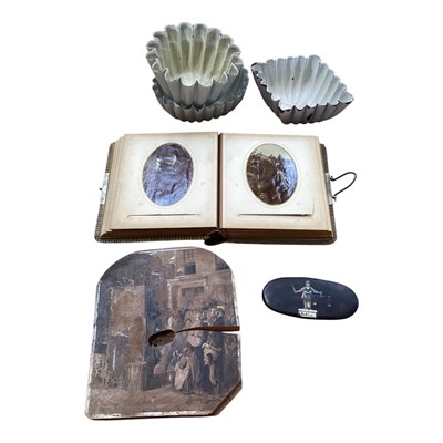 Lot 5062 - Antique set of sovereign scales painted with a figure of Justice, together with three enamel jelly moulds, a photo album, and a printing on a wooden panel