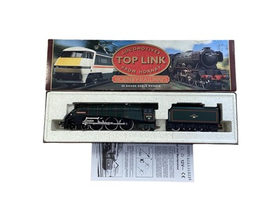 Lot Hornby Top Link OO Gauge 4-6-2 BR lined green Class 4 Wild Swan tender locomotive 60021, boxed R286 and 4-6-0 BR lined blue early emblem King Class King George V tender locomotive 6000, boxed R7...