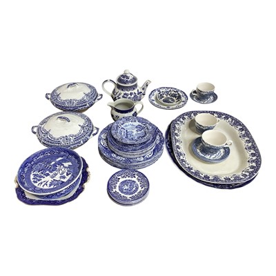 Lot 5049 - Quantity of Spode Italian tableware and other blue and white china