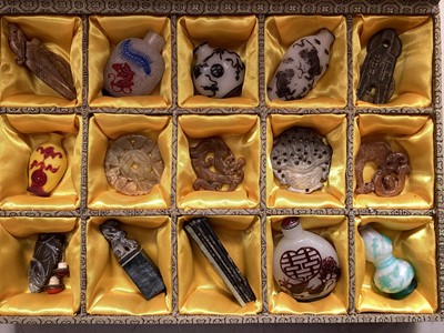 Lot 5147 - Cased set of Chinese hardstone and glass snuff bottles and carvings