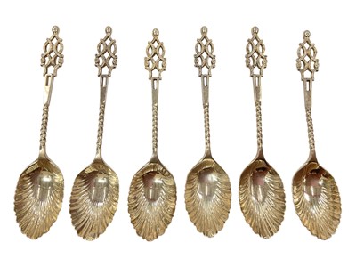 Lot 906 - Set of six Victorian silver teaspoons with shell-shaped bowls and pieced scroll handles