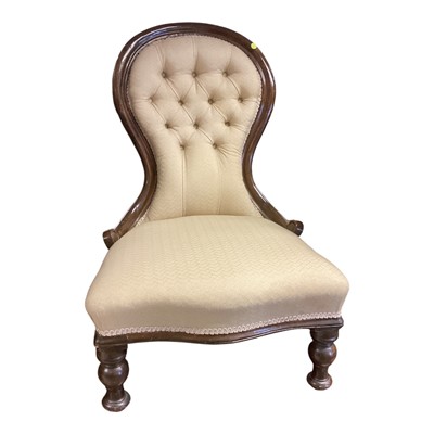Lot 1454 - Victorian spoon back nursing chair with buttoned upholstery