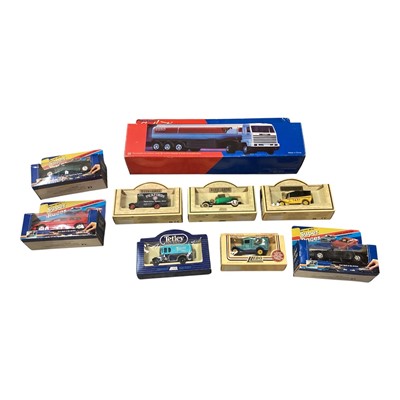 Lot 691 - Group of boxed cars
