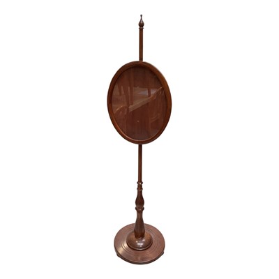 Lot 5365 - Edwardian mahogany pole screen, 160cm tall
