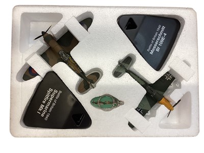 Lot 688 - Atlas Editions military diecast aircraft and locomotive models (1 box)