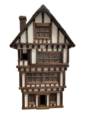 Lot 1 - Tudor dolls house by Robert Stubbs