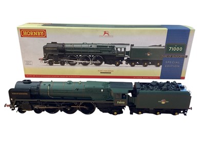 Lot Hornby OO Gauge Special Edition BR lined green 4-6-2 Standard Class 8P Duke of Gloucester tender locomotive 71000 ~ R3191 and BR early emblem Clan Line lined green 4-6-2 Merchant Navy Class tend...