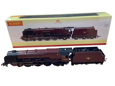 Lot Hornby OO Gauge BR maroon 4-6-2 Princess Coronation Class Sir William Staine F.R.S. Tender locomotive 46256 ~ R3555 and BR lined green early emblem 4-6-0 Royal Scot Class 7P Black Watch tender l...