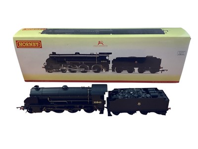 Lot Hornby OO Gauge BR black early emblem 4-6-0 S15 Class tender locomotive 30843 ~ R3328, BR black early emblem 0-6-0 Class J15 tender locomotive 65445 ~ R3232 and BR black early emblem 0-6-0 Class...