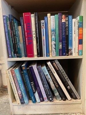 Lot 203 - Good group of coffee table books inlcuding travel and gardens