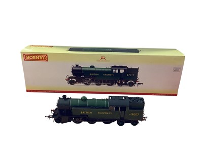 Lot Hornby OO Gauge BR lined green 2-6-4T Thompson Class L1 tank engine E9007 and BR lined black 2-6-4T Thompson Class L1 tank engine 67789, both with box (not correct loco numbers) (previously disp...