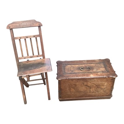 Lot 1351 - Folding child's chair together with a sewing machine in inlaid case (locked with no key)