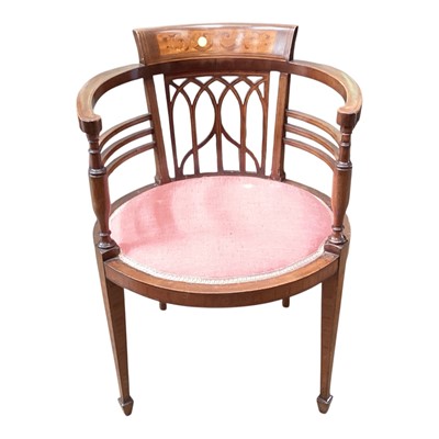 Lot 1386 - Good quality Edwardian inlaid mahogany tub shape elbow chair with pierced back, padded seat on square taper front legs with spade feet