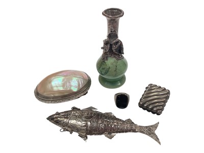 Lot 935 - Victorian silver vesta case, white metal and onyx signet ring, white metal mounted green glass miniature vase, white metal articulated fish and a mother of pearl snuff box with plated mounts