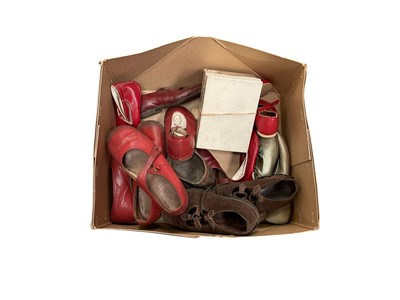 Lot 480 - Selection of vintage textiles and children's shoes (2 boxes)