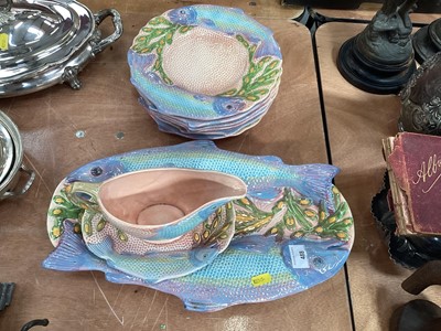 Lot 488 - Vintage Melba majolica fish ware including serving dish, six plates, sauce boat and saucer (9)
