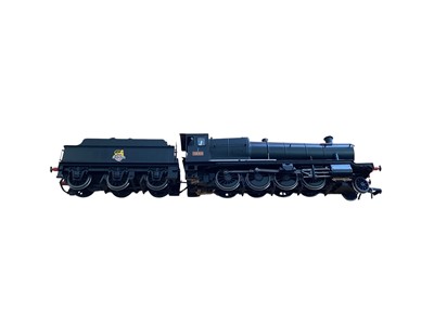Lot Hornby OO Gauge BR black early emblem 2-8-0 Stainer Class 8F tender locomotive 48725 & BR black early emblem 2-8-0 Class 28xx tender locomotive 3840, both unboxed (previously displayed) (2)<...