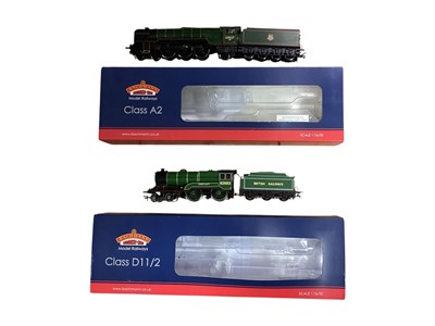 Lot Bachmann OO Gauge BR lined green early emblem 4-6-0 Class A2 Bachelors Button tender locomotive 60537, with box 31-526 and British Railways lined green 4-4-0 Class D11 Hobbie Elliott tender loco...