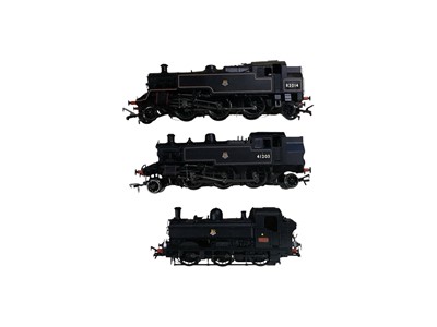 Lot Bachmann OO Gauge BR black early emblem tank engines including 2-6-2T Standard Class 3MT ~ 82014, 2-6-2T Ivatt Class 2MT ~ 41203 & 0-6-0T Class 57xx ~ 9621, all unboxed (previously displayed...