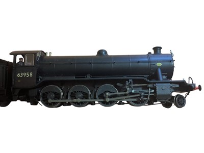 Lot Heljan OO Gauge BR black early emblem 2-8-0 Class 02/3 tender locomotive 63958, with box (previously displayed) (1)
