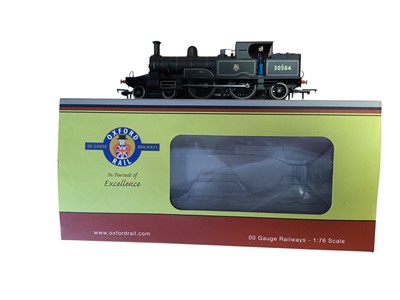 Lot Oxford OO Gauge BR lined black early emblem 4-4-2T Class 415 Adams Radial tank engine 30584, with box OR76AR002, BR black early emblem 0-6-0 Deans Goods tender locomotives 2409, with box OR76DG0...