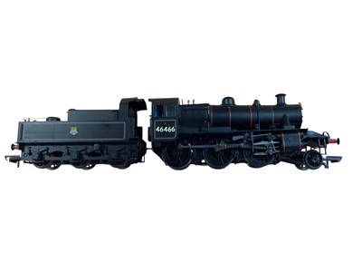 Lot Raiway OO Gauge BR black early emblem tender locomotives including No. 46466, 49422 & 32424, BR lined green early emblem tank ewngine 4569, all unboxed (4)