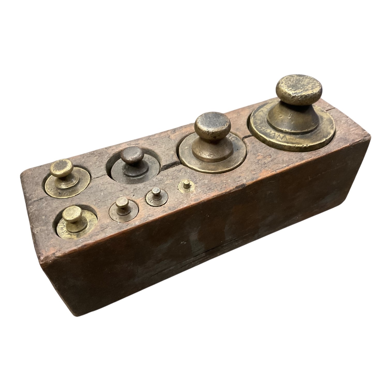 Lot 196 - Collection of scales and weights including a