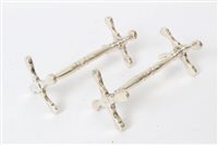 Lot 202 - Pair William IV silver knife rests with turned...