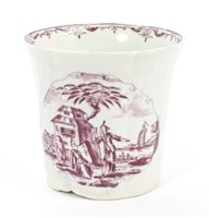 Lot 87 - 18th century Worcester feather-moulded coffee...